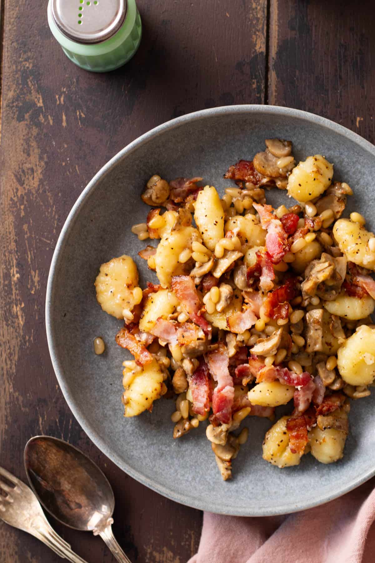 Gnocchi with bacon and mushrooms.