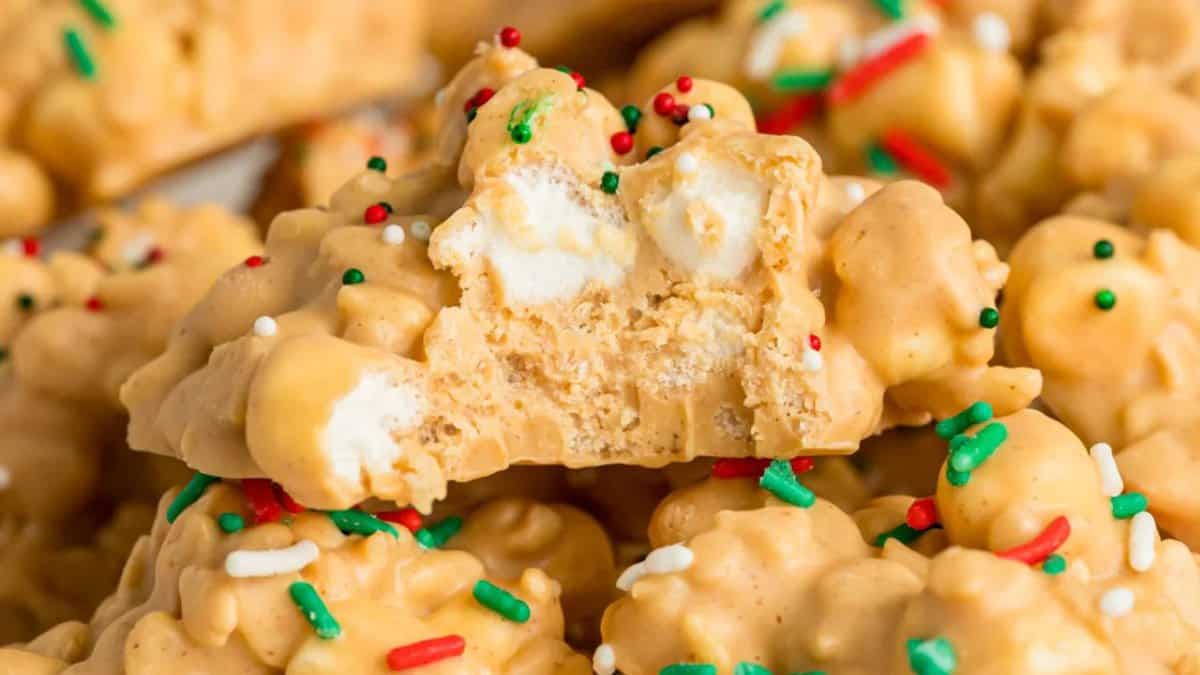 Slow Cooker Avalanche Cookies.