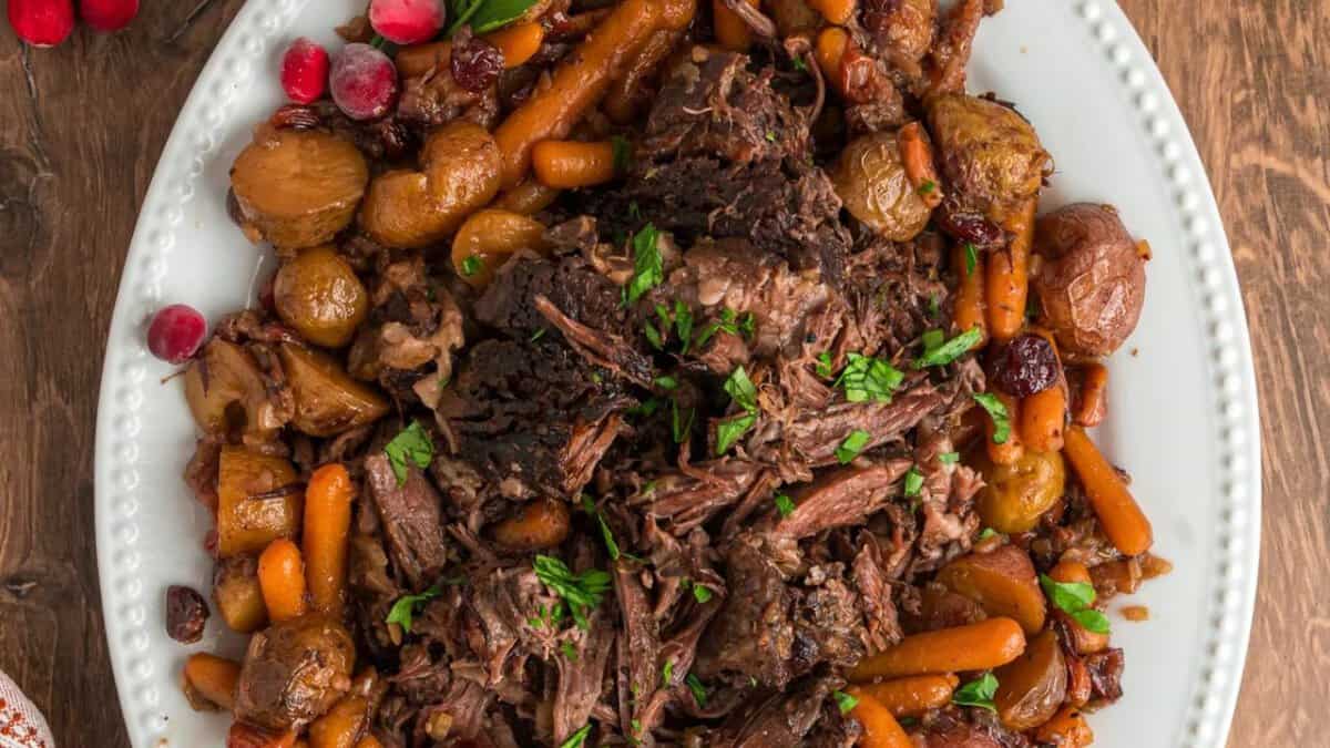 Slow Cooker Cranberry Pot Roast.