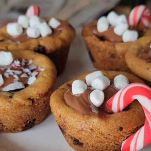 Hot chocolate cookie cups.
