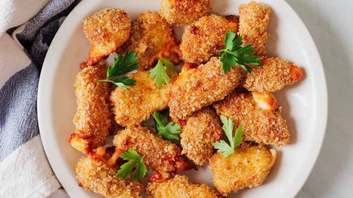 Air Fryer Cheese Bites.