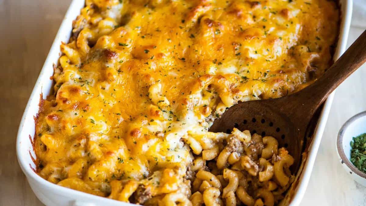 Easy Cheeseburger Casserole.