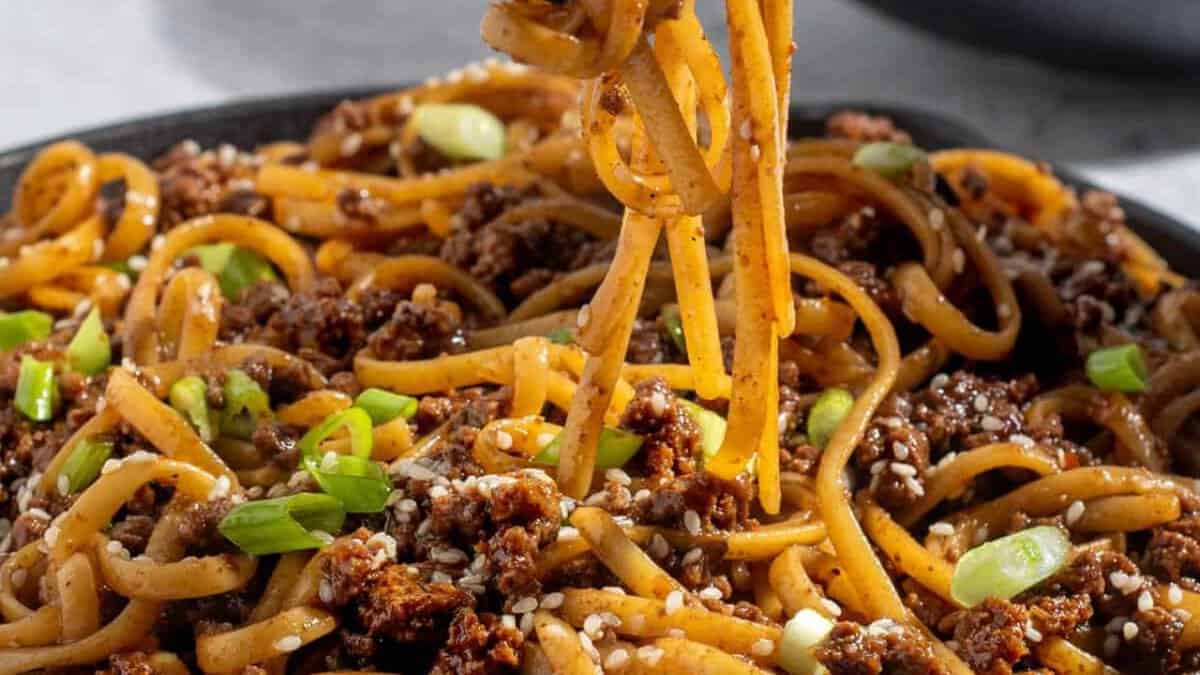 Quick Mongolian Ground Beef Noodles.