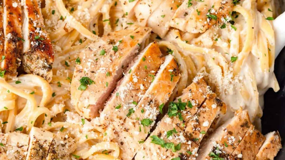 Chicken Alfredo Linguine.