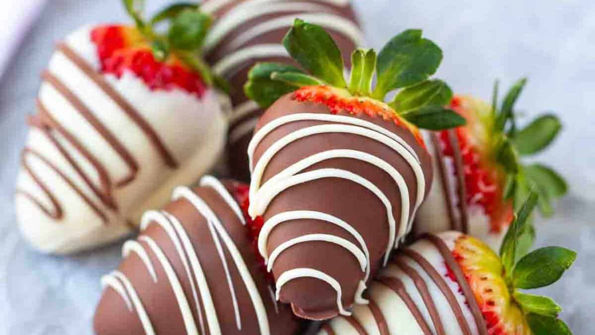 Chocolate Covered Strawberries (1).
