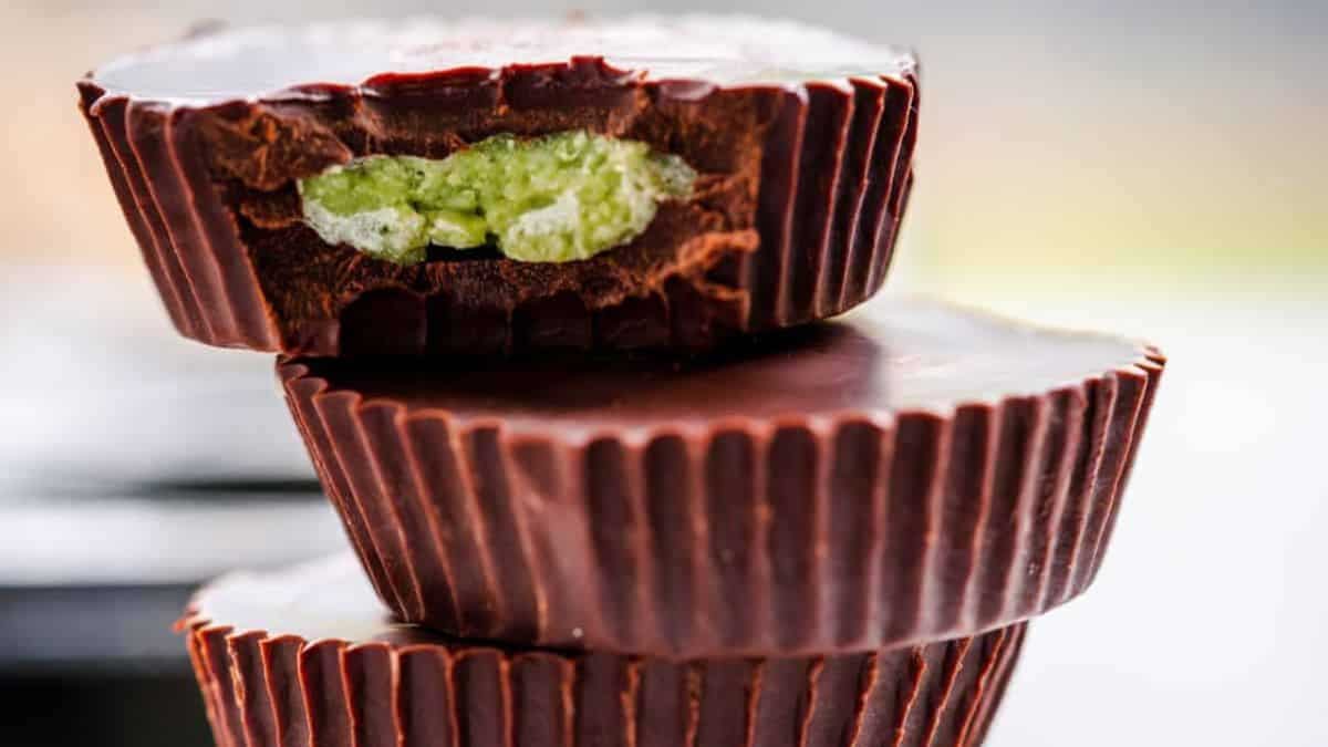 Dark Chocolate Mint Matcha Cups.