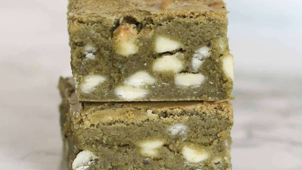 Matcha Brownies With White Chocolate.