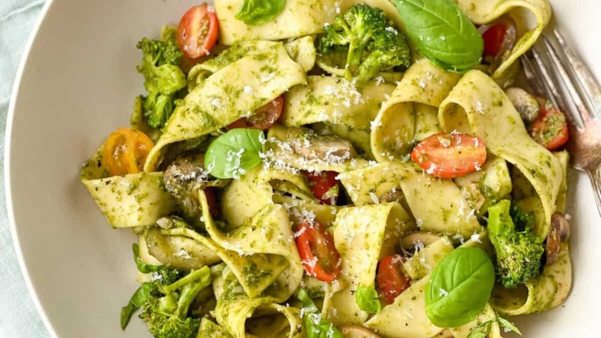 Pappardelle Pesto with Vegetables.