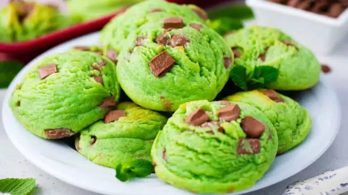 Pudding Mint Chocolate Chip Cookies.