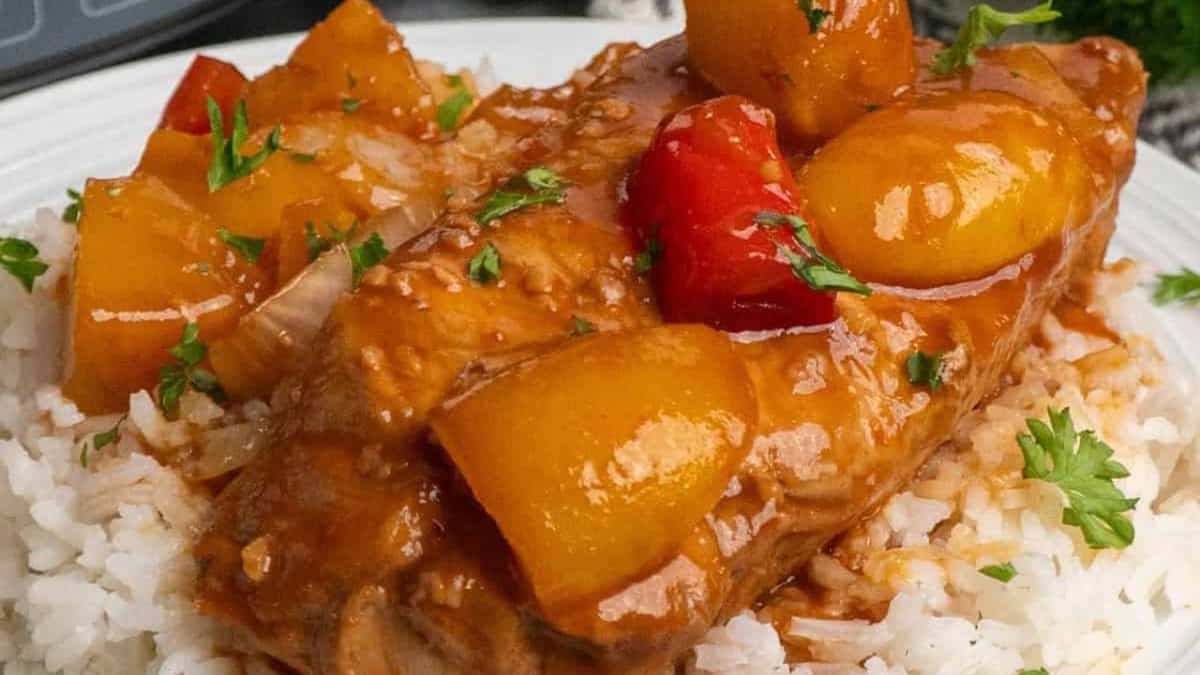 Slow Cooker Hawaiian Pork Chops.