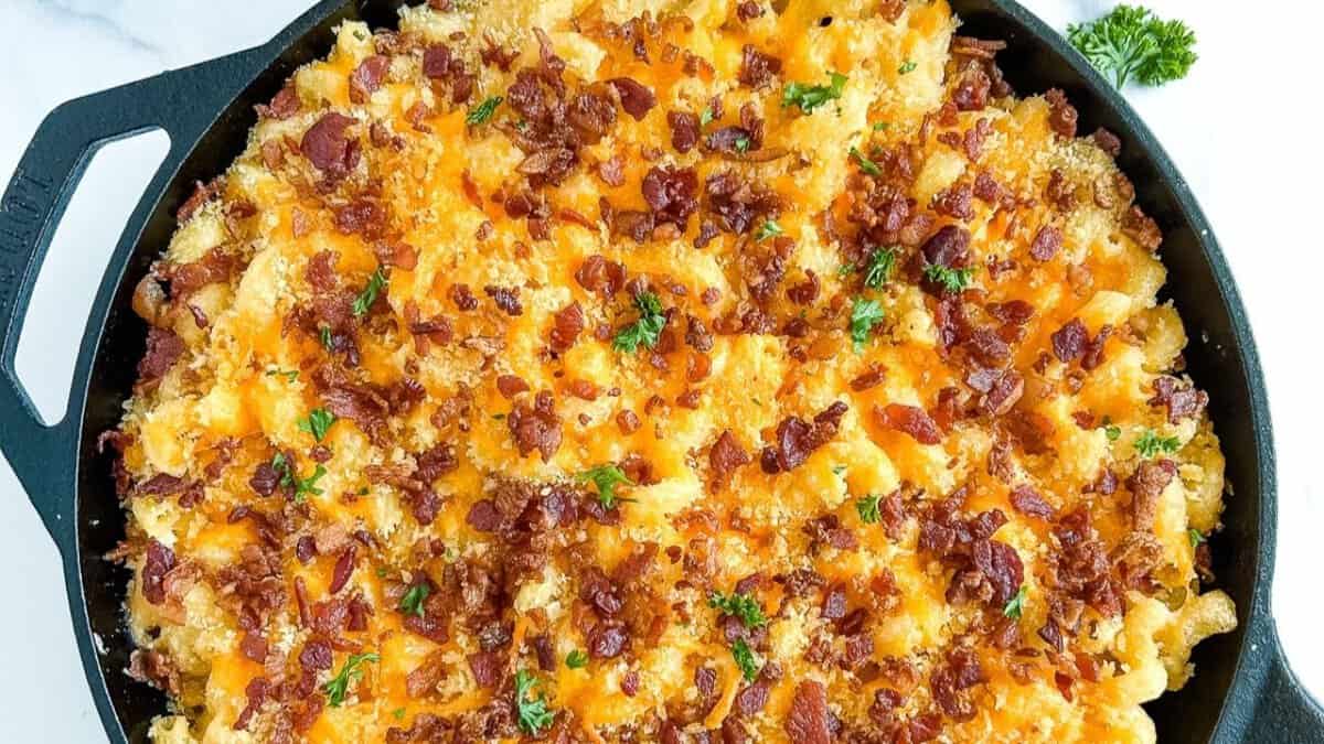 Smoked Mac and Cheese with Bacon.