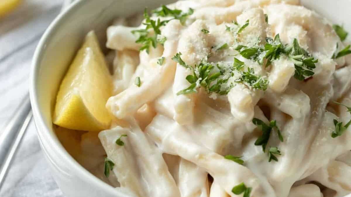 Creamy Vegan Lemon Pasta.