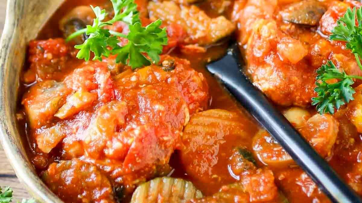 Crock Pot Chicken Cacciatore.