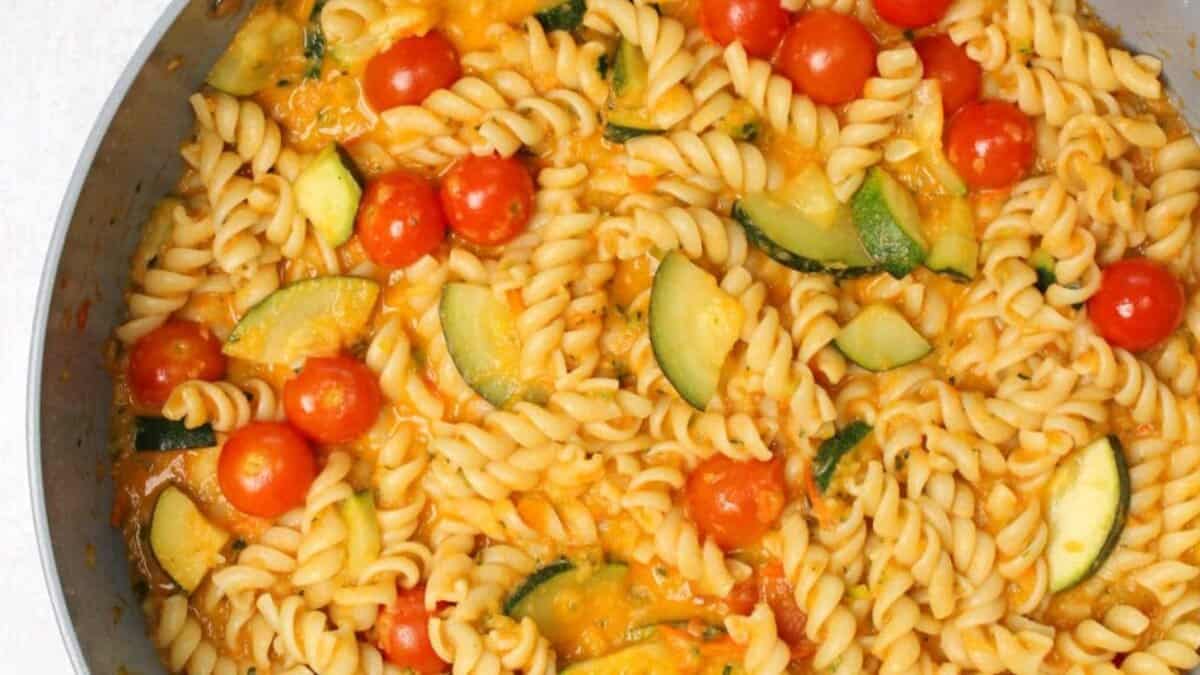 Pasta With Zucchini And Tomatoes.