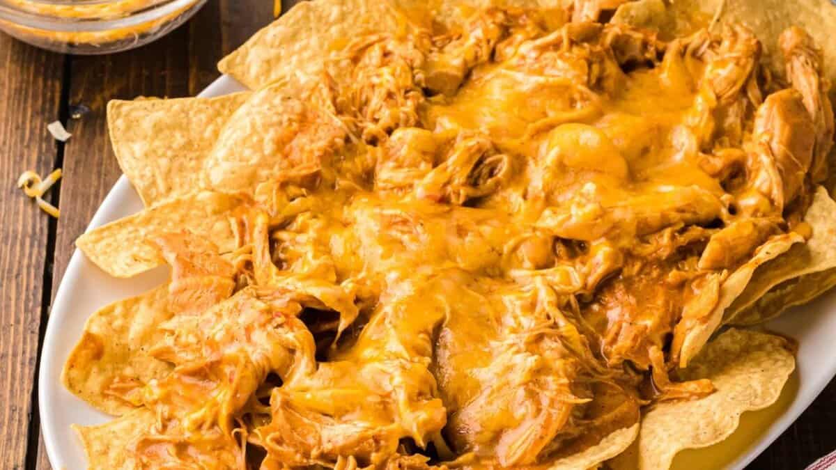 Slow Cooker Chicken Nachos.