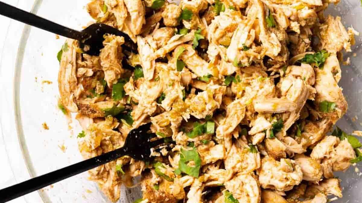 Slow Cooker Shredded Chile Chicken.