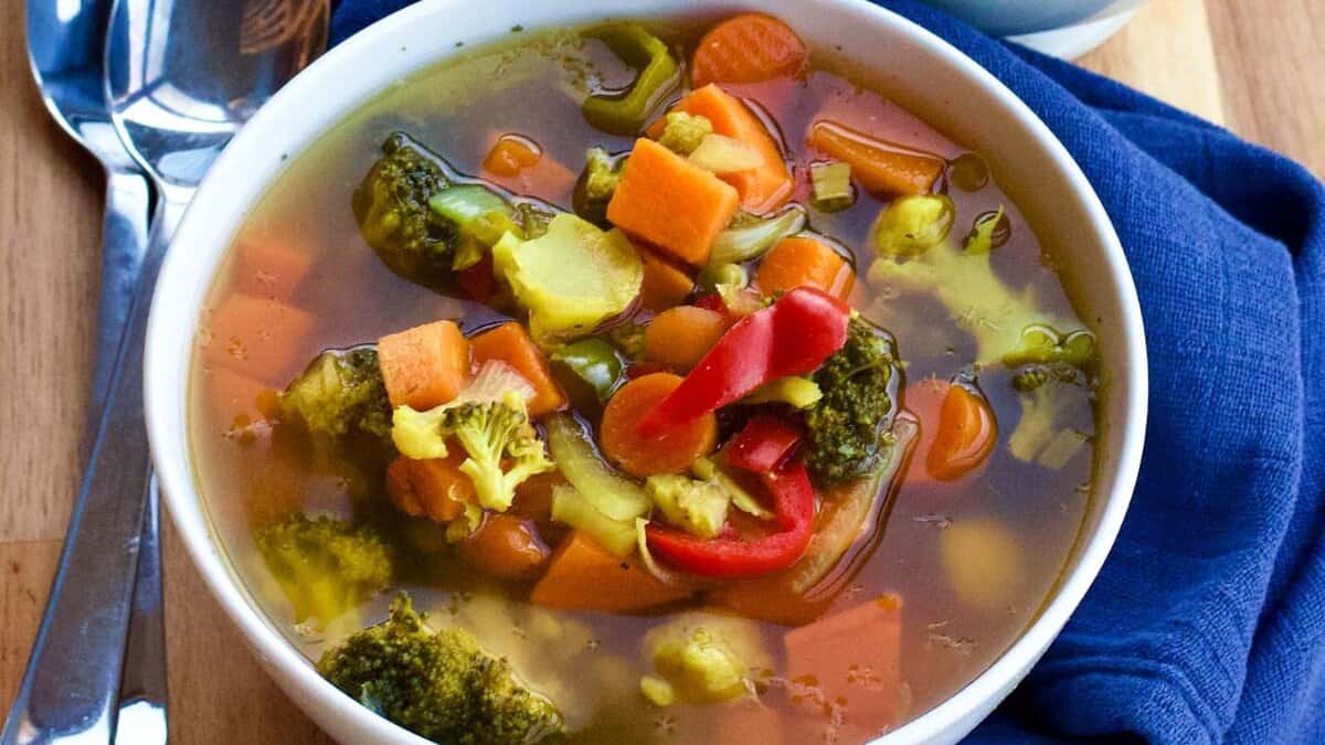 Spicy Colorful Vegetable Sour Soup.