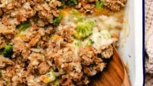 Broccoli stuffing chicken casserolel.