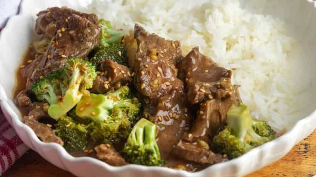 Slow Cooker Beef And Broccoli.