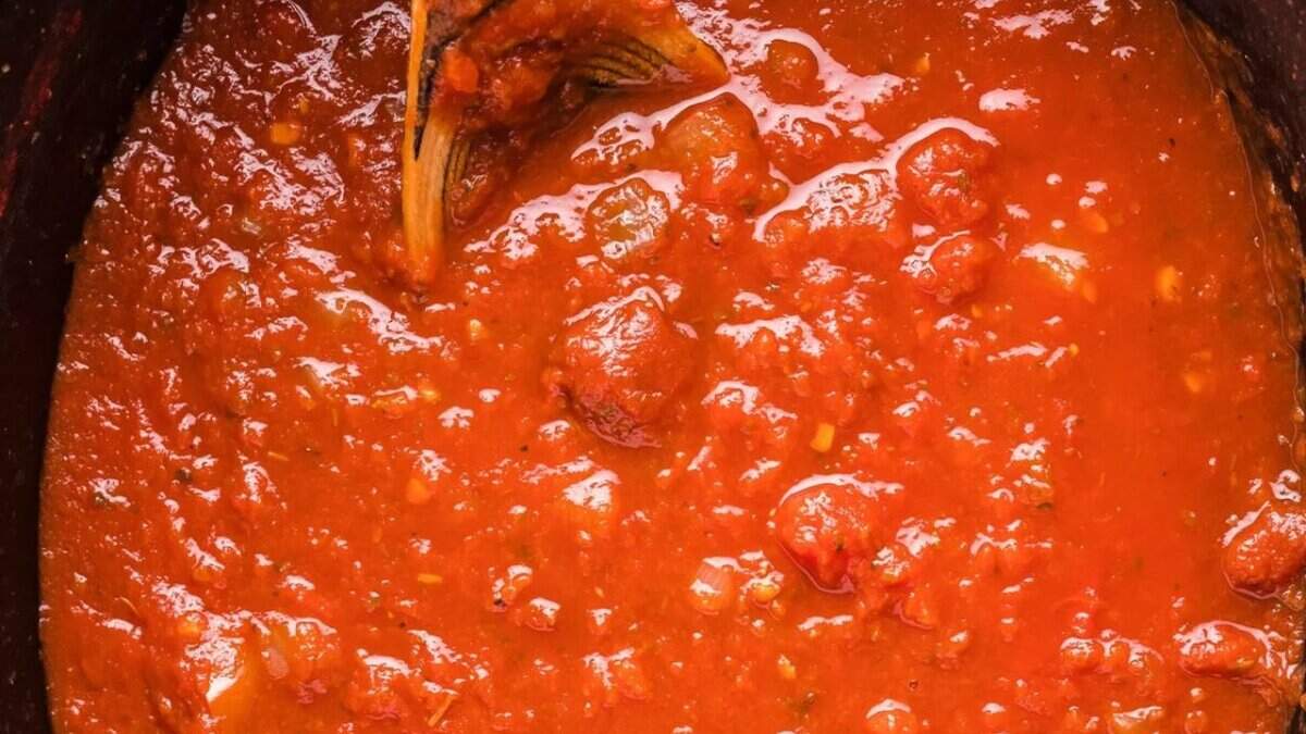 Slow Cooker Marinara Sauce.