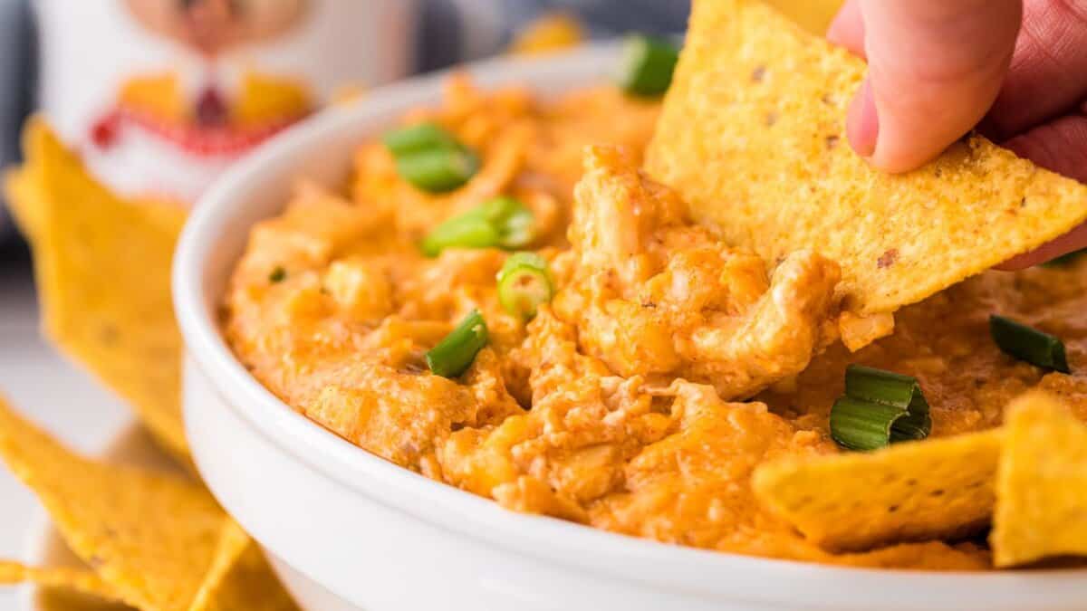 Slow Cooker Tapatio Chicken Dip.