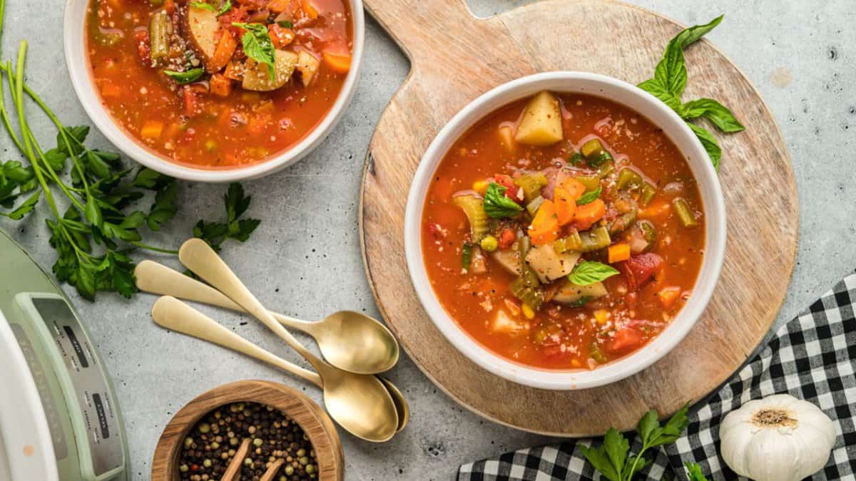 Slow Cooker Vegetable Soup.