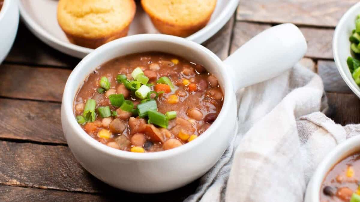Slow Cooker Vegetarian Cajun 15 Bean Soup.
