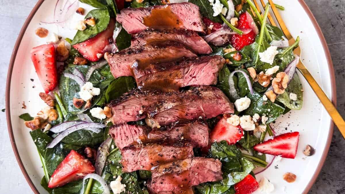 Strawberry Spinach Salad With Steak.