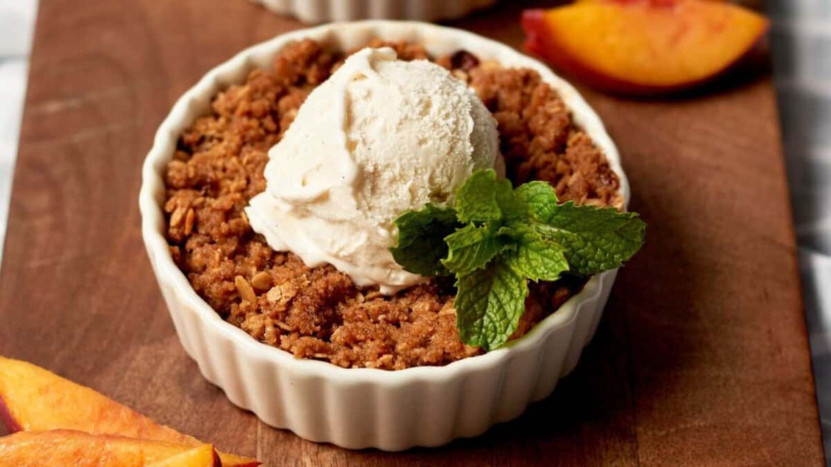 Nectarine Crisp with Cinnamon-Oat Topping.