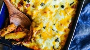 Cheesy baked rigatoni.