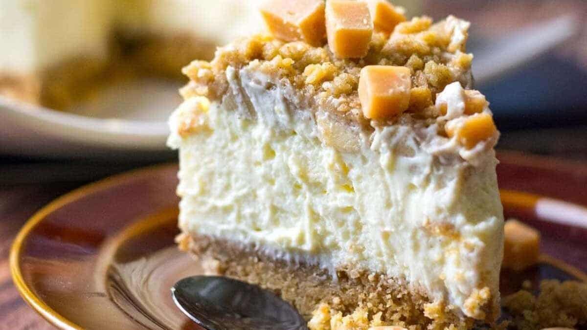 Apple Crumble Cheesecake.