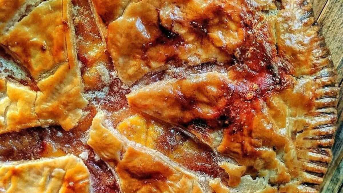 Southern Peach Pie.