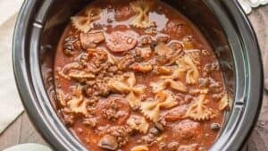 Pizza pasta soup.