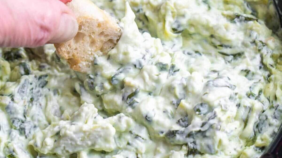 Crockpot Spinach Artichoke Dip.
