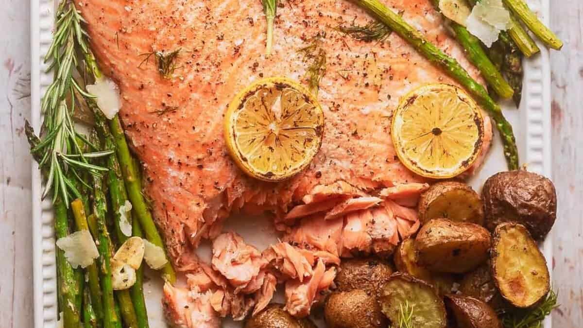 Lemony Brown Butter Salmon and Rosemary Potatoes with Garlic Asparagus.