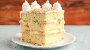 Banana pudding cake.