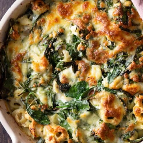 Cheesy spinach ricotta tortellini bake.